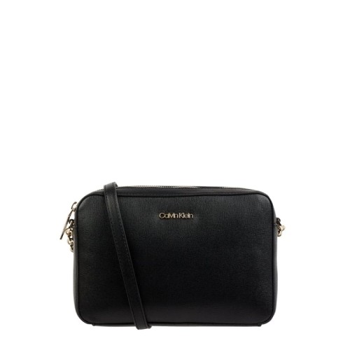 246ebf5b11480a4b48d45bd67136b198