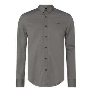 Koszula biznesowa o kroju slim fit z popeliny