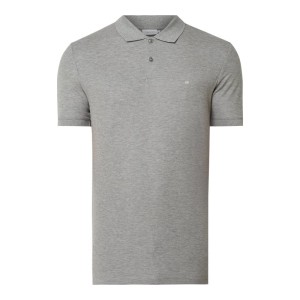 Koszulka polo z wyhaftowanym logo