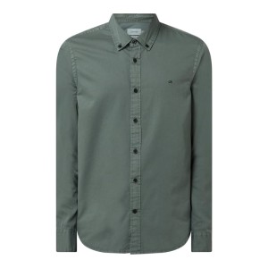 Koszula biznesowa o kroju slim fit z diagonalu