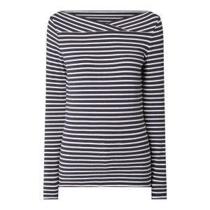 Bluzka z dekoltem w łódkę