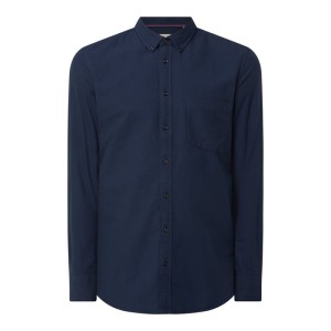 Koszula casualowa o kroju slim fit z tkaniny Oxford