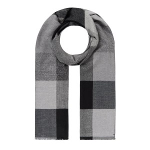 Szal ze wzorem w kratę