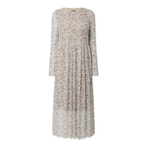 Długa sukienka z siateczki