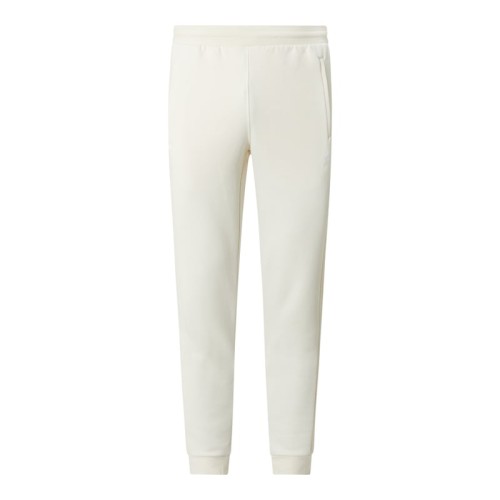 5d00808ac5a4a1d27ef713a7ab01d382