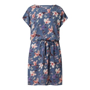 Sukienka z wiskozy model ‘Nova’