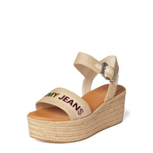 Buty na koturnie z paskiem