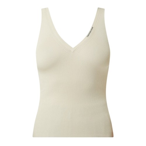 196676df8578742114fbb40b4a472be9