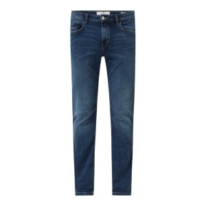 Jeansy o kroju regular slim fit z dodatkiem streczu model ‘Josh’