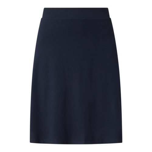 8bb8083944132127e696012218516d50