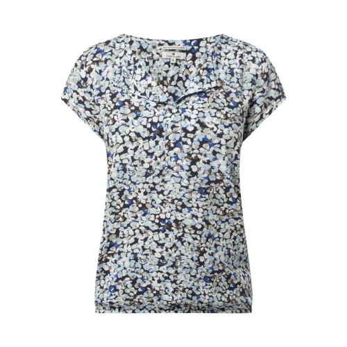 4bc8087333718a9a51fb5b36f3d1ec64