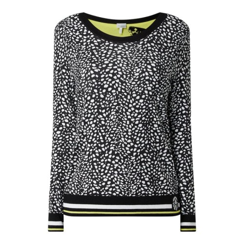 323c623bd06d4d17c90895fe512a5834