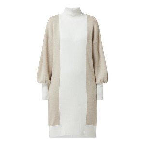 Sukienka z dzianiny z mieszanki wiskozy