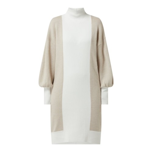 c9cfc49ac0d16821a2358187d679c943