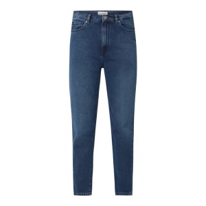 Jeansy o kroju mom fit z 5 kieszeniami