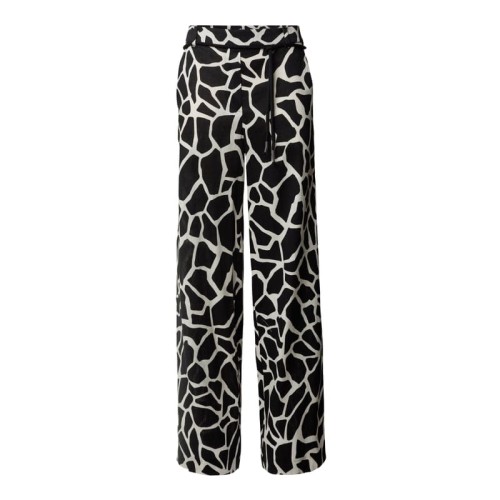 5466ef45ef7a8f9a050af9074880fc77