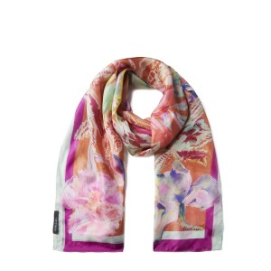 Szal jedwabny ze wzorem na całej powierzchni