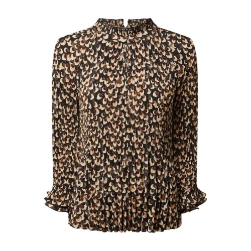 6087e02f86f7e062302d088b2968141a