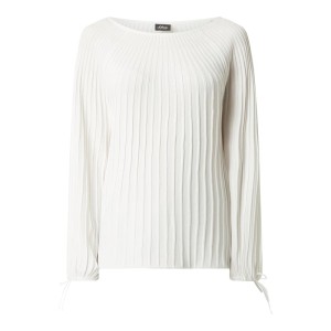 Sweter z balonowymi rękawami