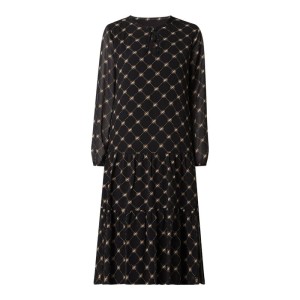 Sukienka midi z szyfonu