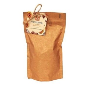 PIASEK DO KĄPIELI Z KOZIM MLEKIEM I PYŁKIEM KWIATOWYM, 500G