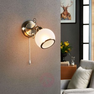 Czarująca lampa ścienna Corentin