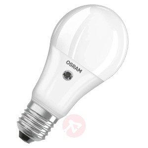 Żarówka LED E27 11W, czujnik światła dziennego