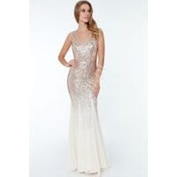 Wieczorowa suknia cekinowa w stylu glamour 627