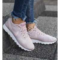 Buty Nike MD Runner 2 Eng Mesh kolor rosa