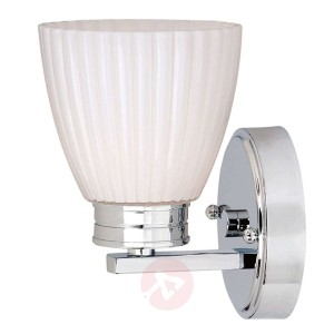 Modna lampa ścienna Wallingford do łazienki