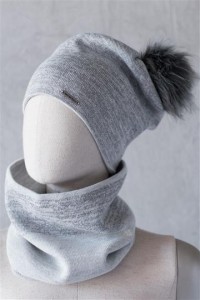 Komplet (Czapka + szalik) Elegancja na luzie Szary