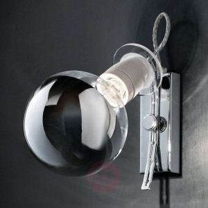 Orchestra 2 – lampa ścienna o sprytnym designie