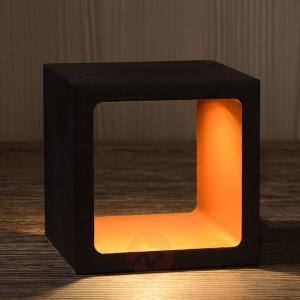 Ściemniana lampa stołowa LED XIO