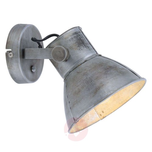 7d461636e63843260a0fa08475e3f055