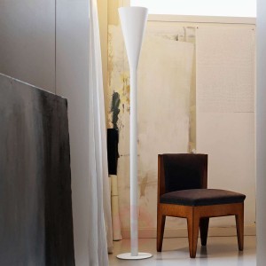 Designerska lampa stojąca LED Riluminator