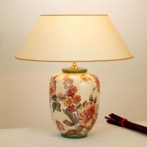 Kwiatowa lampa stołowa Potpourri