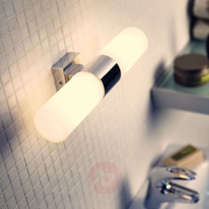 Lampa ścienna Target IP 44