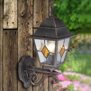JASON - lampa zewnętrzna o rustykalnym uroku