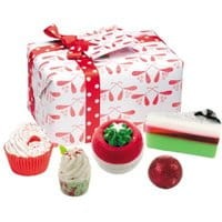 Bomb Cosmetics Merry Kiss-Mass Set