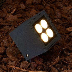 Reflektor Charlie z ostrzem do mocowania LED IP65