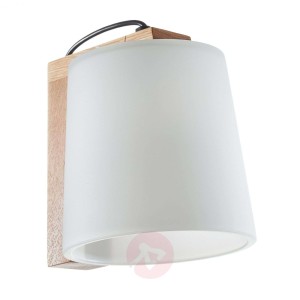 Drewniana lampa ścienna Mona świecąca w dół