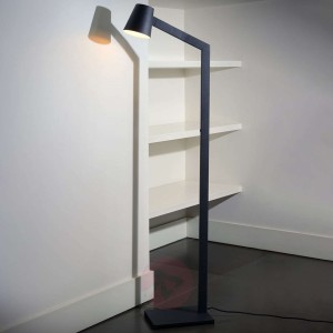Mizuko – purystyczna lampa stojąca, czarna