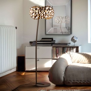 Lampa stojąca LED Narisa, różowe złoto