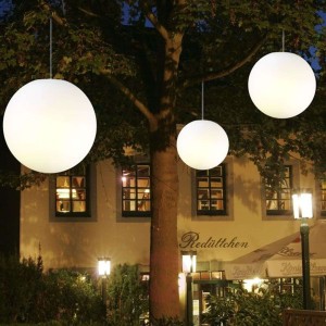 Cudowna lampa wisząca Snowball na zewnątrz 30 cm