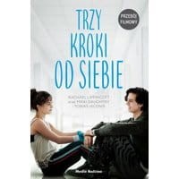 Trzy kroki od siebie