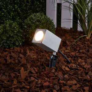 Regulowany reflektor zewnętrzny Icaro z grotem