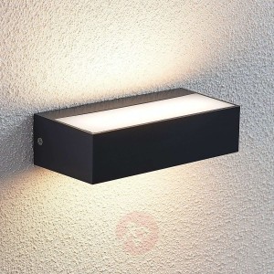 Kinkiet zewnętrzny LED Nienke, IP65, 17 cm