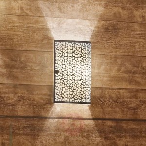 Niezwykle efektowna lampa ścienna ALMERA