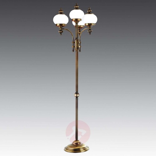 f786477a1f64588b289146684c774825