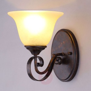 Lampa ścienna SVERA w stylu dworkowym